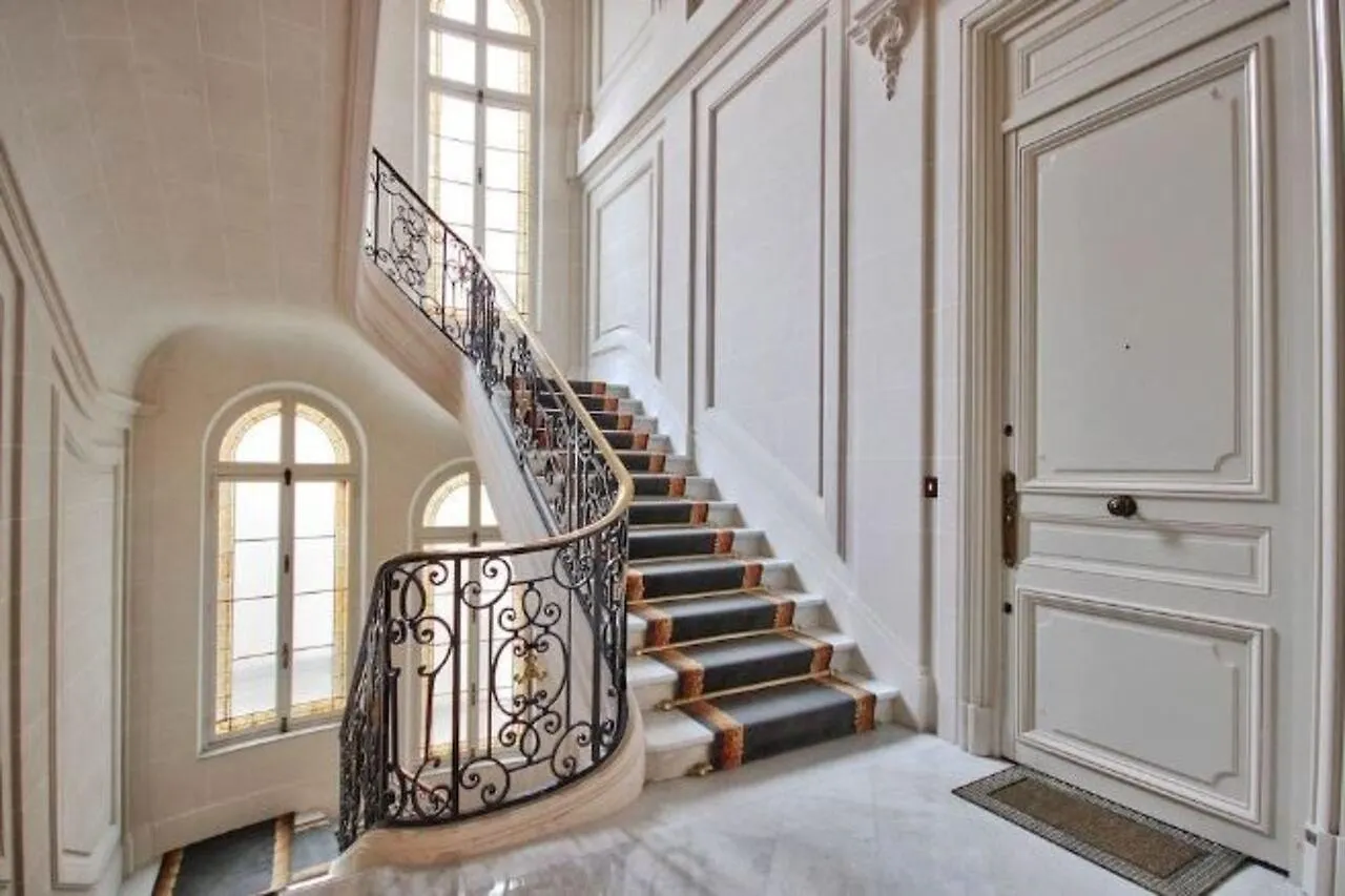 Hoche Apartment Paris 0*,